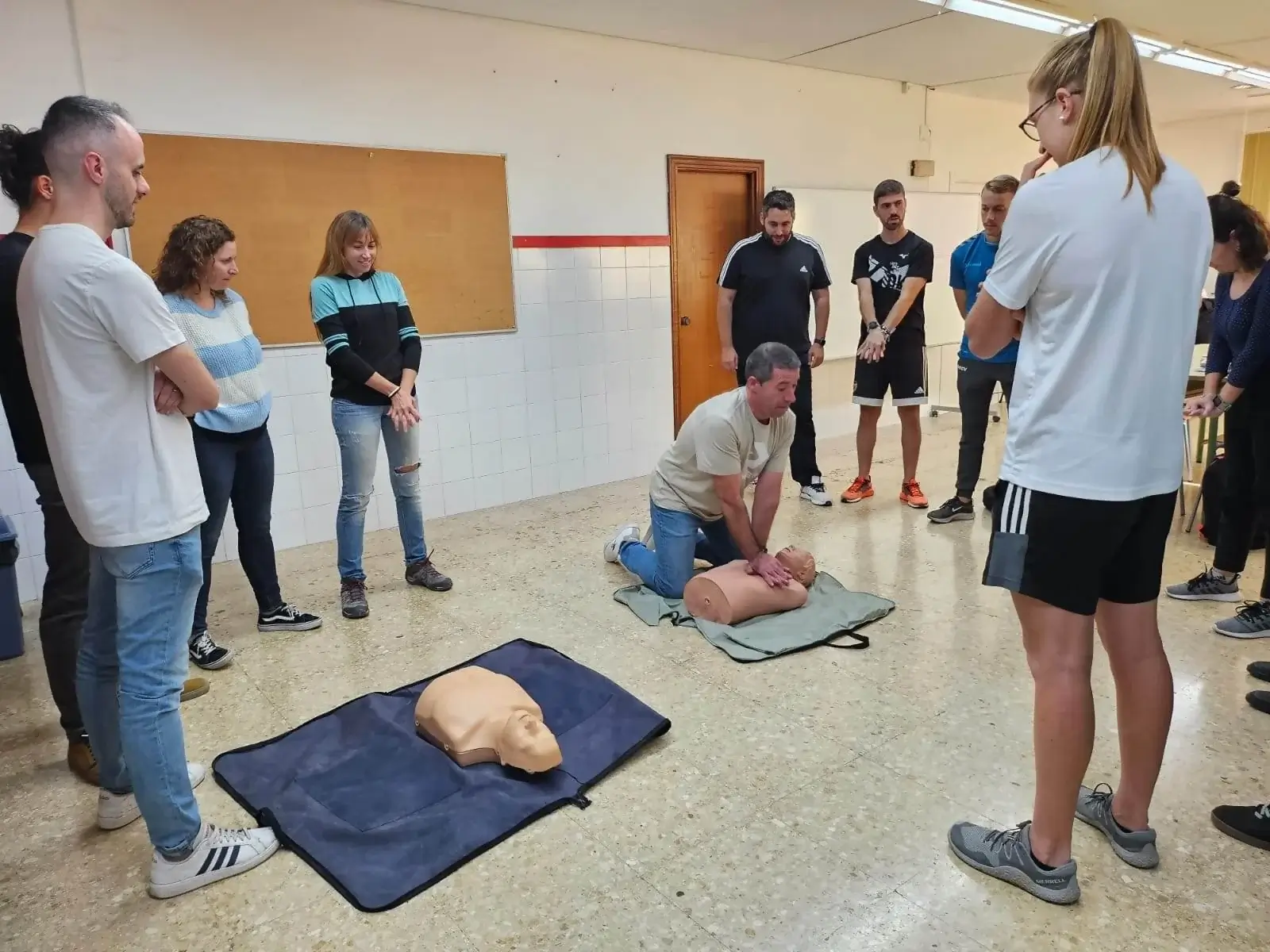 Medilife-formacion-rcp-primeros-auxilios-cardioproteccion-desfibriladores (87)