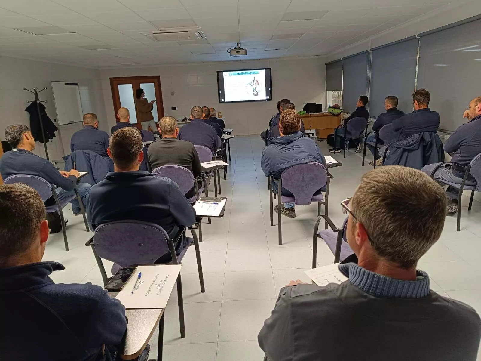 Medilife-formacion-rcp-primeros-auxilios-cardioproteccion-desfibriladores (9)
